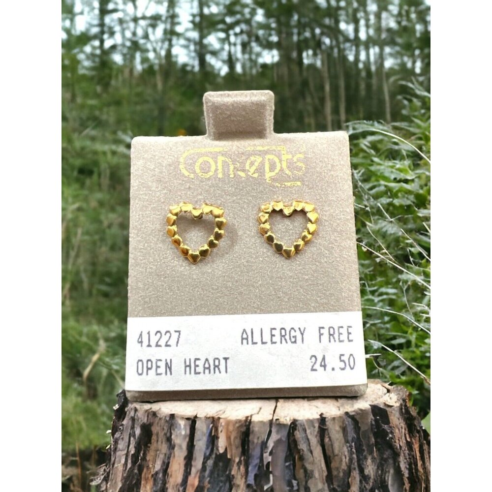 Concepts Open Heart Gold Post Stud Earrings
